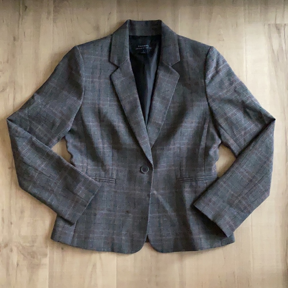 New Condition Tahari Blazer
